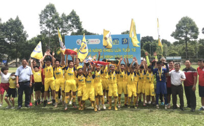 Giải bóng đá U12 năng khiếu TP.HCM: Đánh bại U12 Hóc Môn, Navy Phú Nhuận vô địch