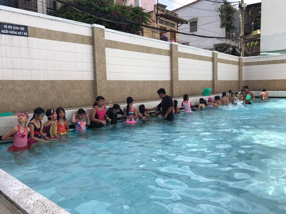 Hồ bơi Chi Lăng tổ chức phổ cập bơi và tập huấn phòng chống đuối nước cho thanh thiếu nhi trong dịp hè 2017
