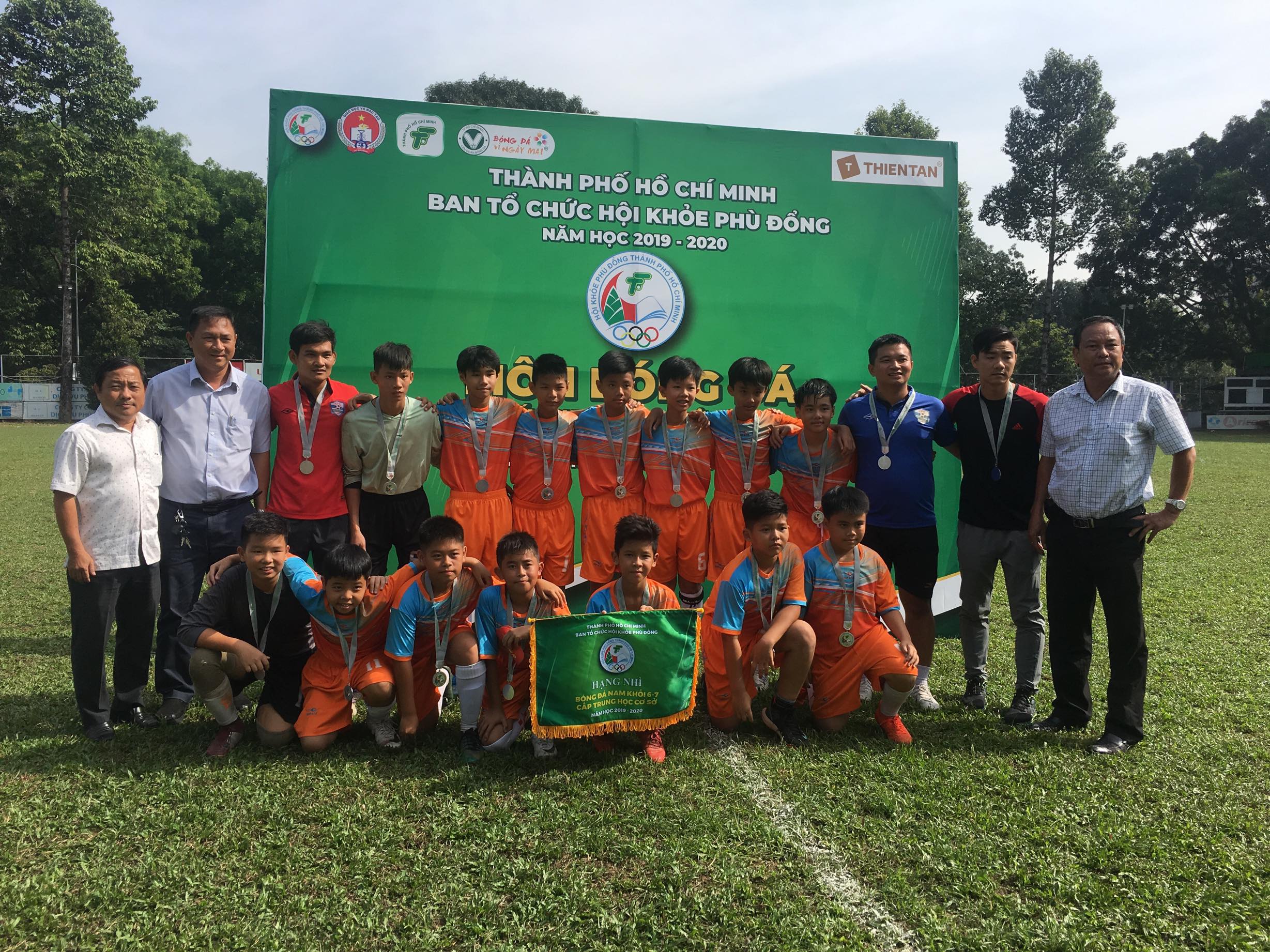 Bế mạc giải bóng đá HKPĐ khối THCS 6&7 năm 2019: Quận Phú Nhuận đăng quang ngôi vô địch